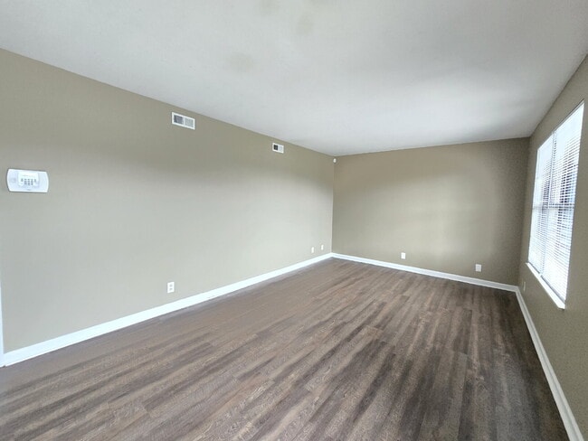 351 Peabody Dr in Clarksville, TN - Building Photo - Building Photo