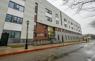 Pioneer Apartments in New Kensington, PA - Building Photo