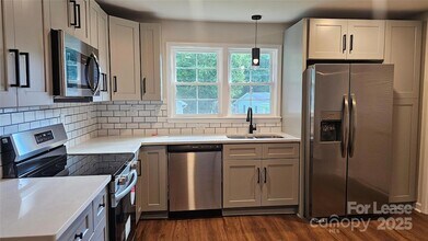 703 Central Dr NW in Concord, NC - Building Photo - Building Photo