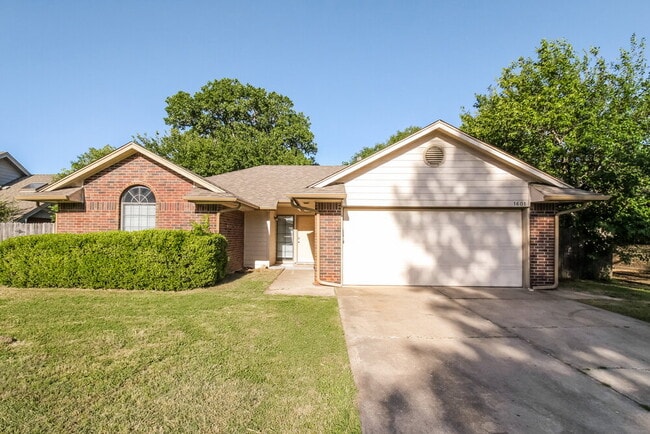 property at 1601 Peach Tree Ln