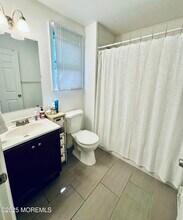 1239 Oakwood Rd in Belmar, NJ - Building Photo - Building Photo
