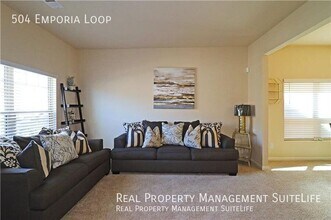504 Emporia Loop in Mcdonough, GA - Building Photo - Building Photo