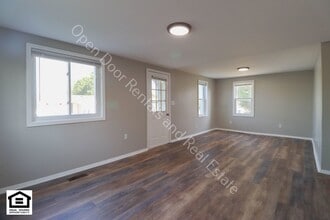 1801 Dallas St in Auburn, IN - Building Photo - Building Photo