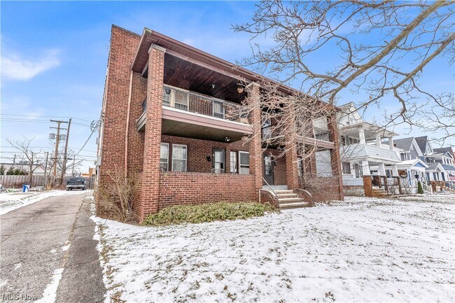 1512 W 116th St-Unit -2 in Cleveland, OH - Building Photo - Building Photo