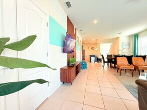 2479 Dubai St in Kissimmee, FL - Building Photo - Building Photo