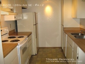 8226 126th Ave NE-Unit -#A-12 in Kirkland, WA - Building Photo - Building Photo