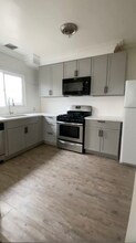 4642 E Grant Ave in Fresno, CA - Building Photo - Building Photo