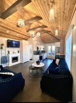 1-92 Beach 109th St in Queens, NY - Building Photo