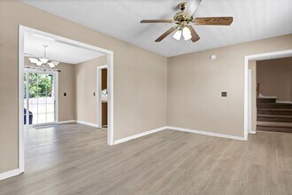 134 Lawndale Ln in Sneads Ferry, NC - Building Photo - Building Photo