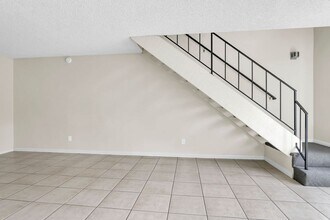 4172 Camino Lita in San Diego, CA - Building Photo - Building Photo