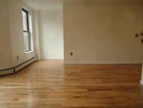 418 Carlton Ave-Unit -2 in Brooklyn, NY - Foto de edificio - Building Photo