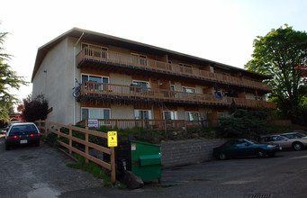 Terrace Olympus Apartments in Kent, WA - Building Photo - Building Photo