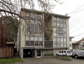 438 Vernon St in Oakland, CA - Building Photo - Building Photo