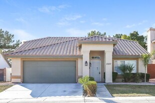 5037 Via De Fortuna Way in North Las Vegas, NV - Building Photo