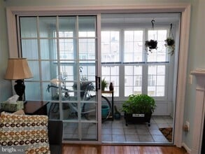 9300 Caspian Way, Unit CaspianWay in Manassas, VA - Building Photo - Building Photo