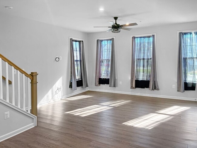 719 McCormick Farm Dr in Glen Allen, VA - Building Photo - Building Photo