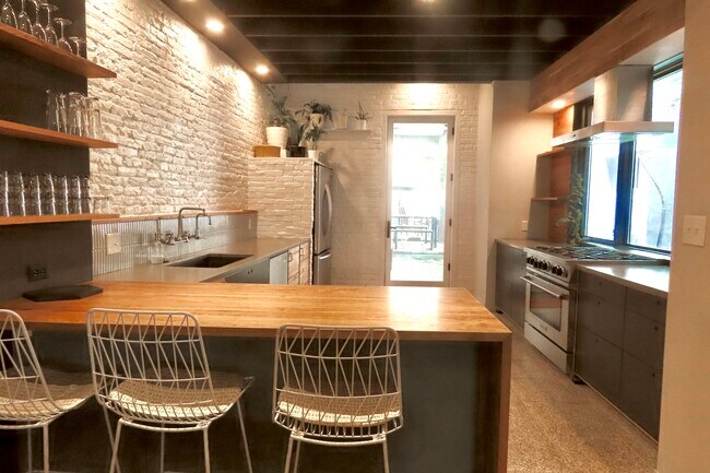 1212 N Mascher St in Philadelphia, PA - Building Photo - Building Photo