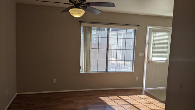 2301 E University Dr in Mesa, AZ - Building Photo - Building Photo