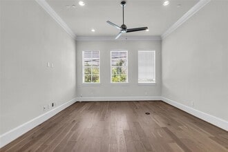 809 Bringhurst St in Houston, TX - Foto de edificio - Building Photo