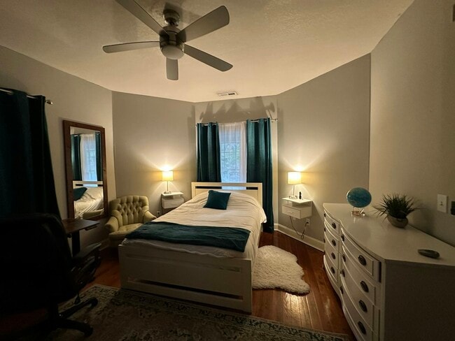 24 Jefferson Dr in Asheville, NC - Building Photo - Building Photo