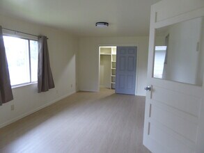 3400 E Locust St in Fort Collins, CO - Building Photo - Building Photo