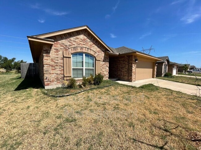 9501 Ashford Dr in Yukon, OK - Building Photo - Building Photo