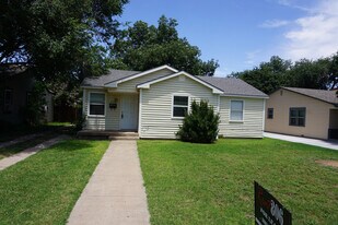3712 26th St in Lubbock, TX - Building Photo