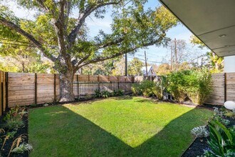 631 Tillery St in Austin, TX - Building Photo - Building Photo