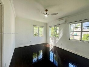 1619 Meridian Ave, Unit 3 in Miami Beach, FL - Building Photo - Building Photo