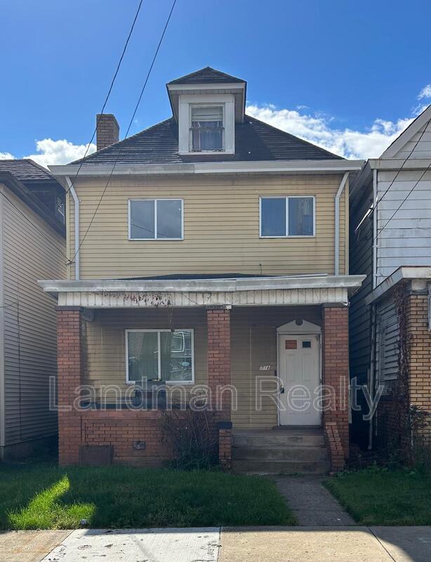 property at 711 Russellwood Ave
