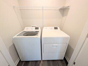 616 Golden Resin Rd in Conway, SC - Foto de edificio - Building Photo