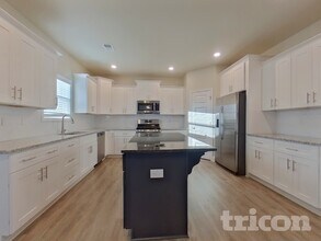 8951 Callaway Dr in Winston, GA - Building Photo - Building Photo