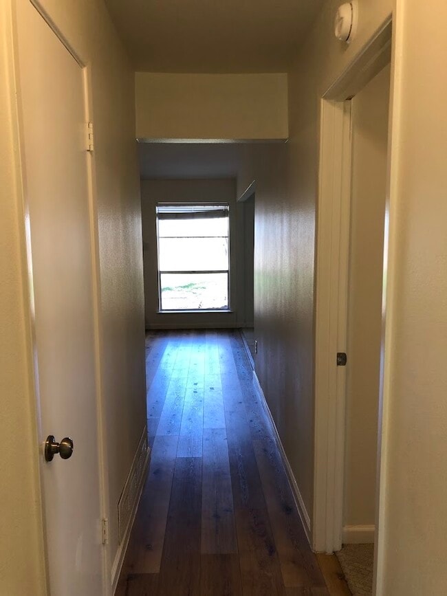 9720 Leland Ln in Benbrook, TX - Building Photo - Building Photo