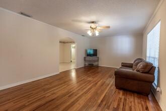 1504 Old County Rd in Daphne, AL - Building Photo - Building Photo
