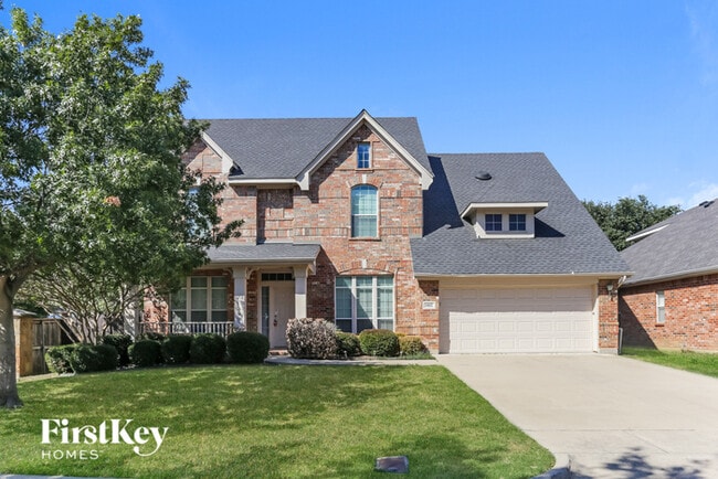 property at 6812 Briarwood Dr