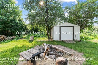1088 Mayer St in Menasha, WI - Building Photo - Building Photo