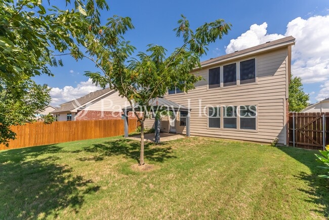 212 Hereford Dr in Cross Roads, TX - Building Photo - Building Photo