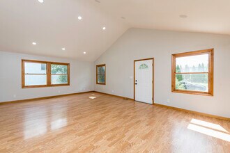 2131 Prospect Ave in North Chicago, IL - Building Photo - Building Photo