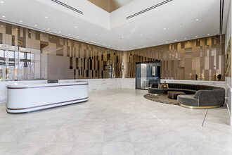 Estate in Washington, DC - Building Photo - Lobby