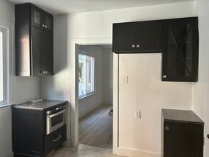 3242 Clairmount Ave, Unit 1 in Detroit, MI - Building Photo - Building Photo