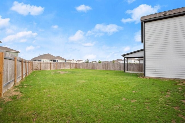 6807 Tiznow Ln in Buda, TX - Building Photo - Building Photo