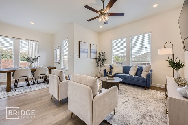 8103 Sawyer Dr in Arlington, TX - Building Photo - Building Photo