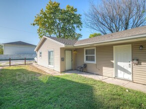 1908 John F Kennedy St in Pittsburg, KS - Building Photo - Building Photo