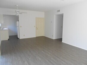 1400 Camden Ave in Los Angeles, CA - Building Photo - Floor Plan