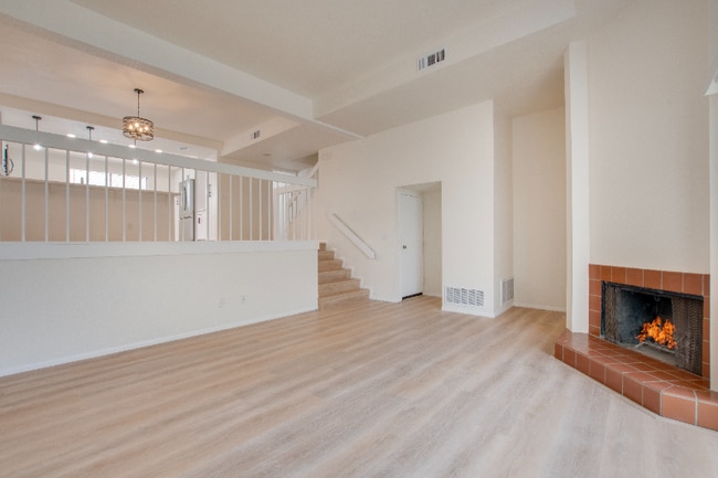 7413 Caminito Carlotta in San Diego, CA - Building Photo - Building Photo