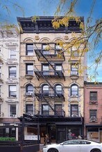 223 Mott St in New York, NY - Building Photo - Building Photo