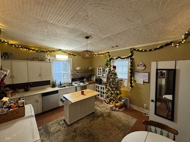 1095 Macon Hwy in Athens, GA - Building Photo - Building Photo