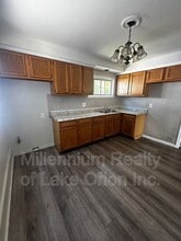 11263 Edgemont Ave in Warren, MI - Building Photo - Building Photo