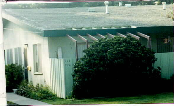 772-778 Sidonia Ave in Ventura, CA - Foto de edificio - Building Photo