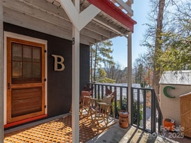 181 Kilgore Rd, Unit B in Waynesville, NC - Building Photo